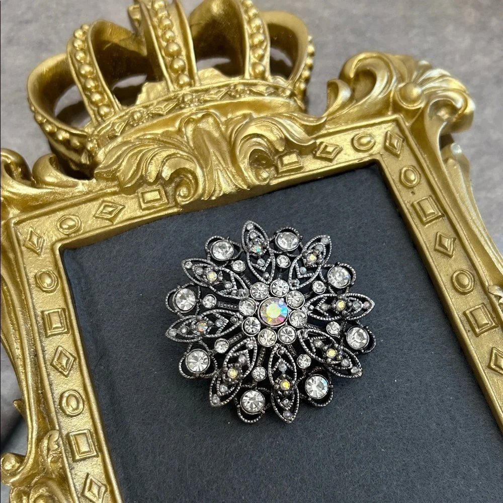 Vintage Liz Claiborne rhinestone brooch